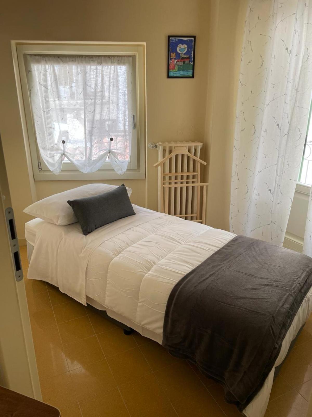 Da Meggy Apartment Стреза Екстериор снимка