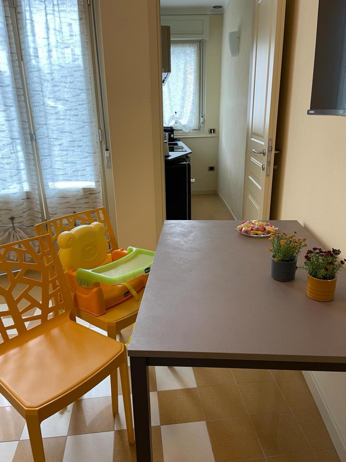 Da Meggy Apartment Стреза Екстериор снимка